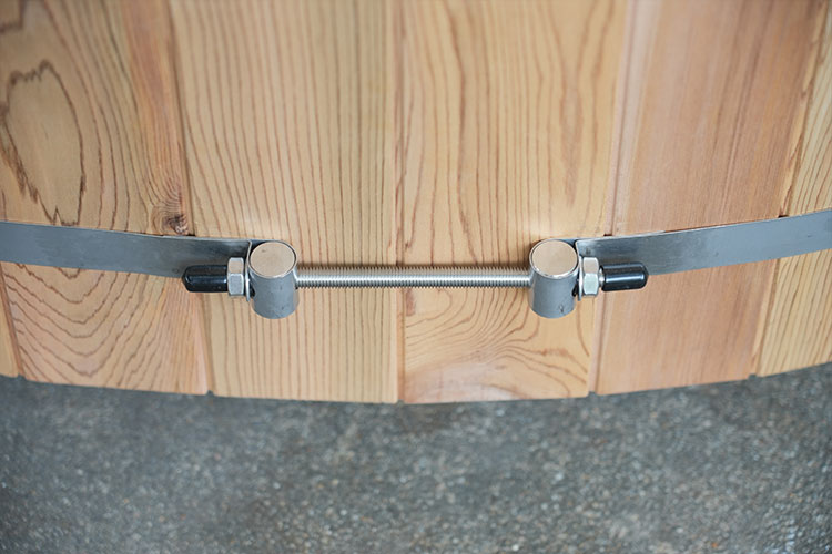 Red Cedar Cold Plunge Barrel with 304 Stainless Steel Interior